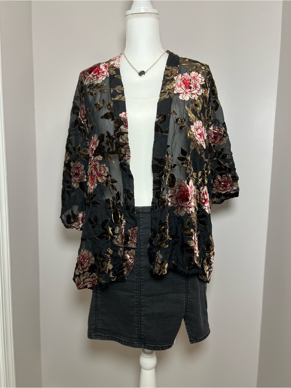 Amer Eagle Velvet Floral Kimono Cardigan Whimsigoth Boho Festival Summer 🌸